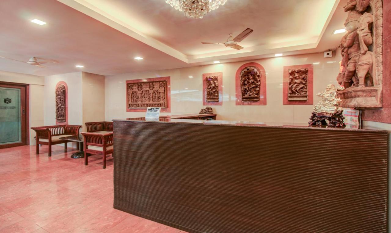 Hotel Kadamb Residency 孟买 外观 照片